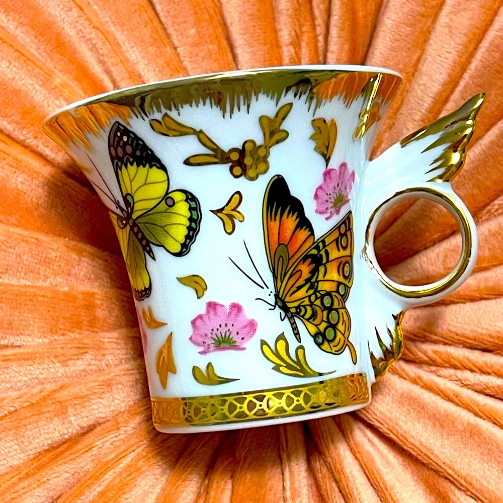 Tea Cup and Saucer 🦋 - Picture 5 of 13